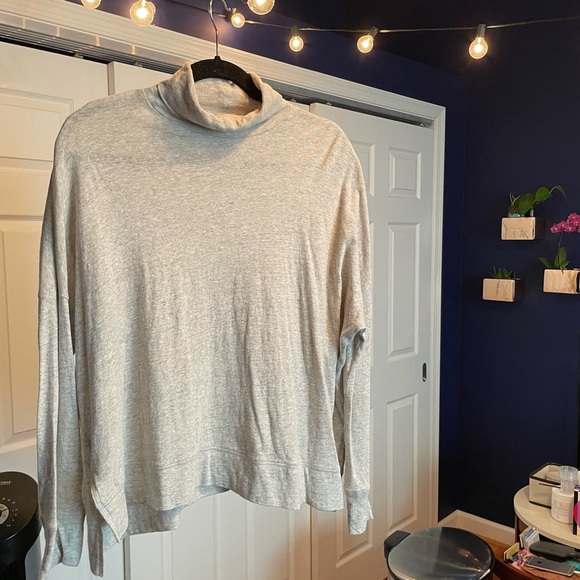 Madewell Studio turtleneck in Heather Cloud - Picture 3 of 16